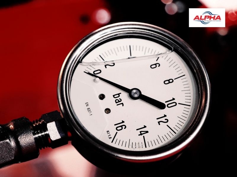 áp suất chuẩn của lốp xe nâng là bao nhiêu